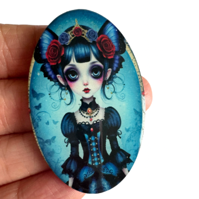 Gothic Fairy Oval