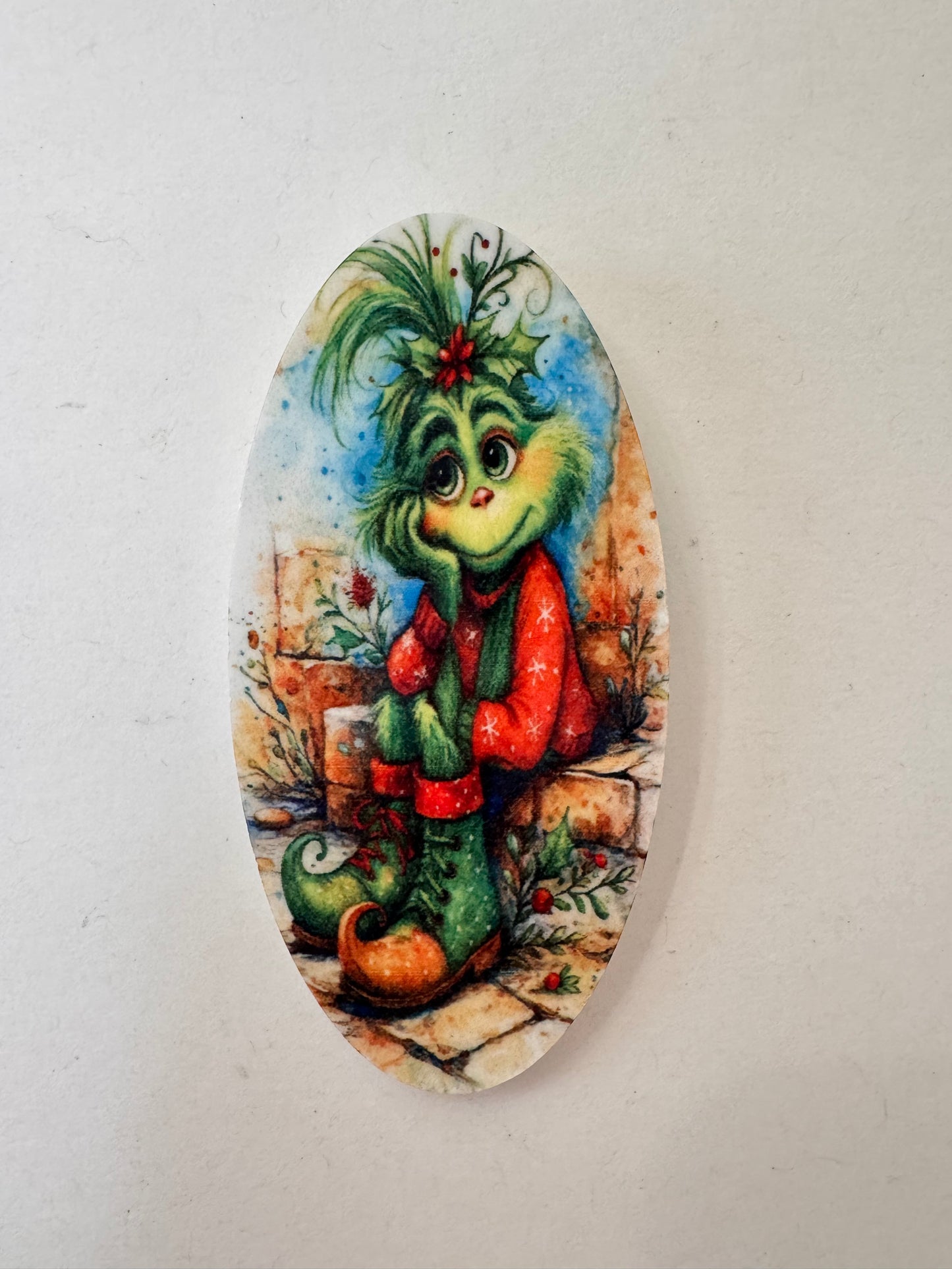 Grinchly large oval