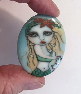 Teacup Mermaid Cameo
