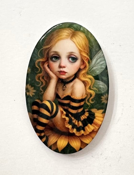 Honey Bee Oval